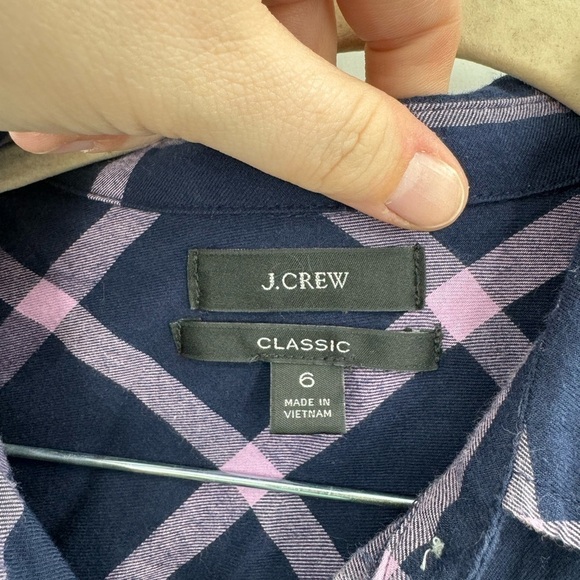 J. Crew Classic Fit Pink Purple Plaid Button Front Women 6 Western Preppy Top - Picture 5 of 8